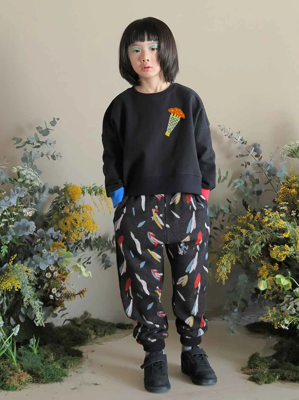 Black Flowers JQ Pants