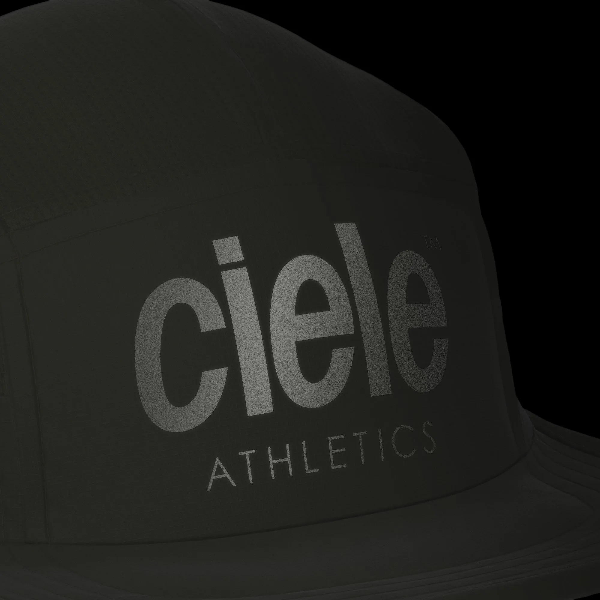 Ciele GOCap Athletics Raven Running Cap