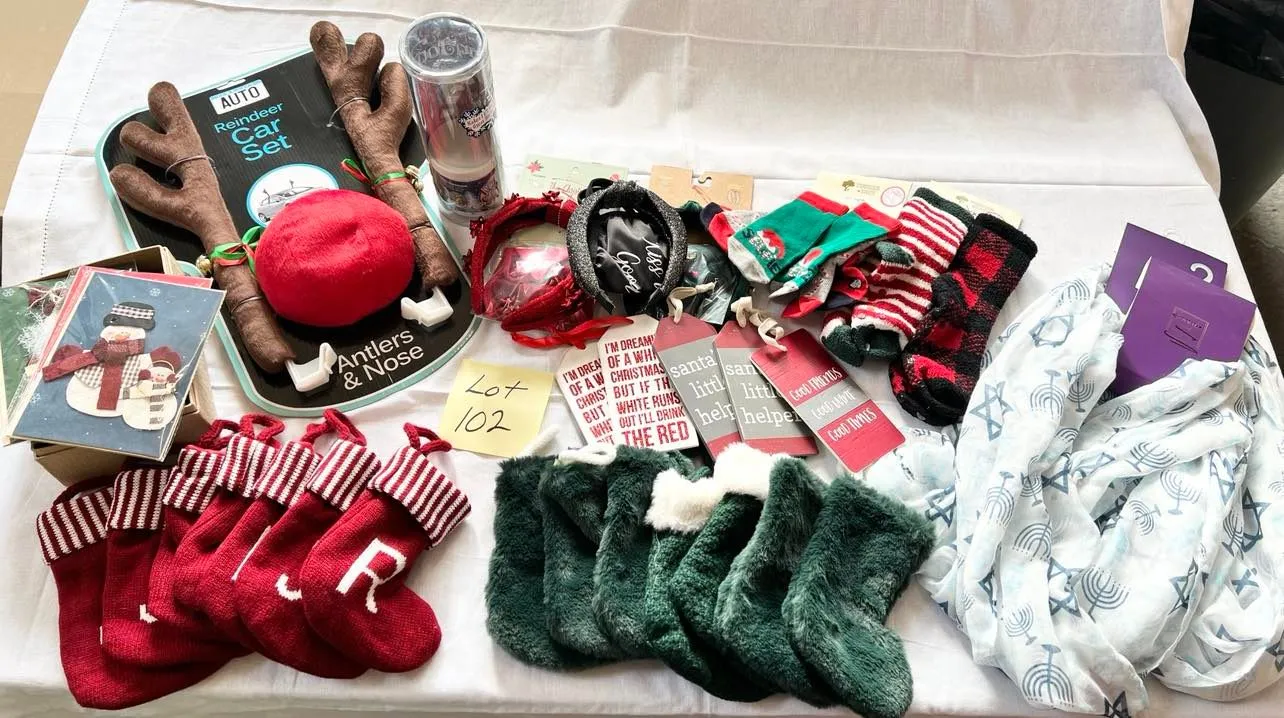 LOT 102- Christmas Lot New! Assorted items Mostly from Nordstroms 40  Pieces